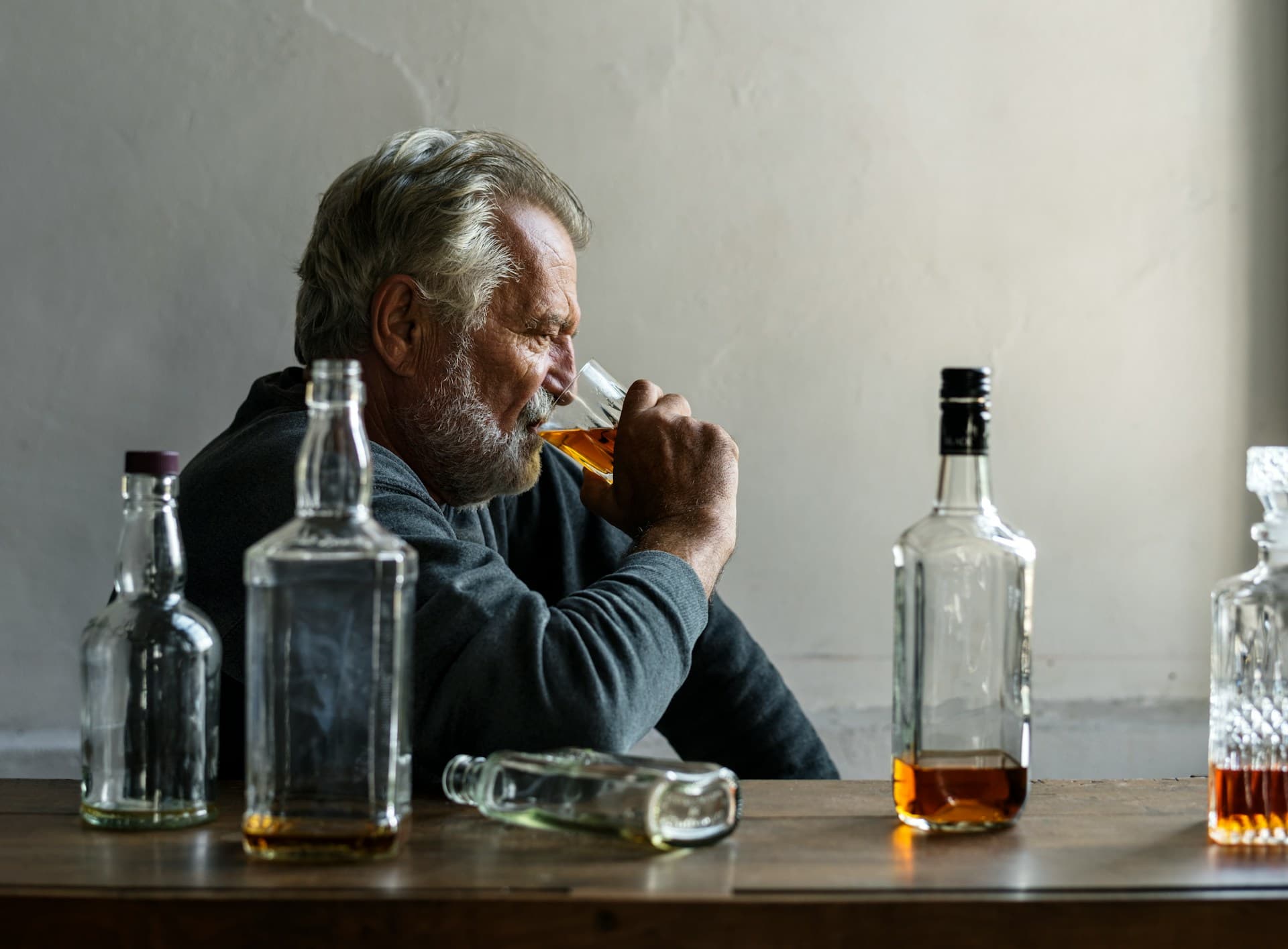 Premium Lifestyle — Alcohol persona